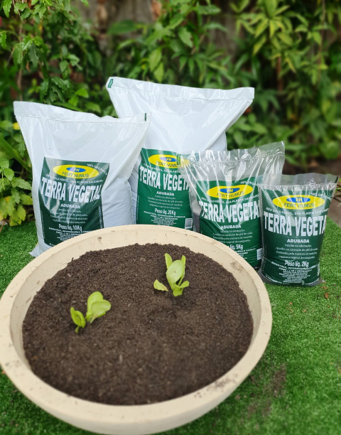 Terra Preta Vegetal com Adubo Orgânico 20 kg em Caraguatatuba SP